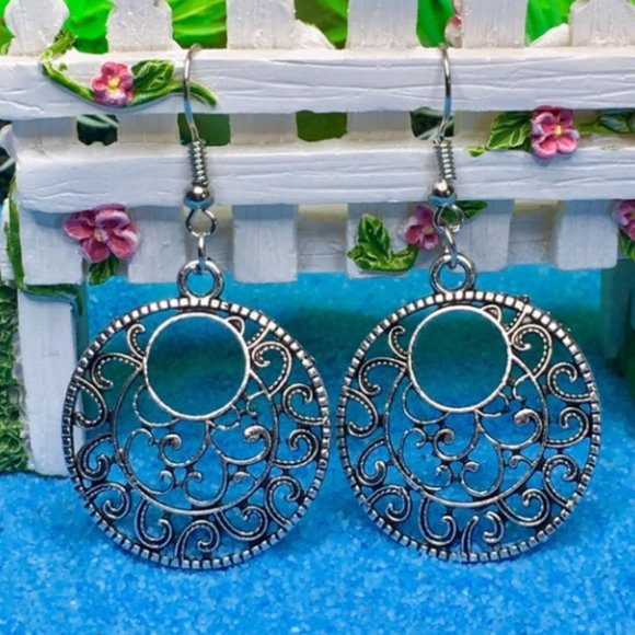 Boho Round Earrings - Picture 1 of 3